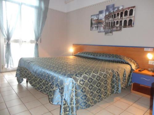 Albergo Marsari Пескиера дел Гарда Екстериор снимка